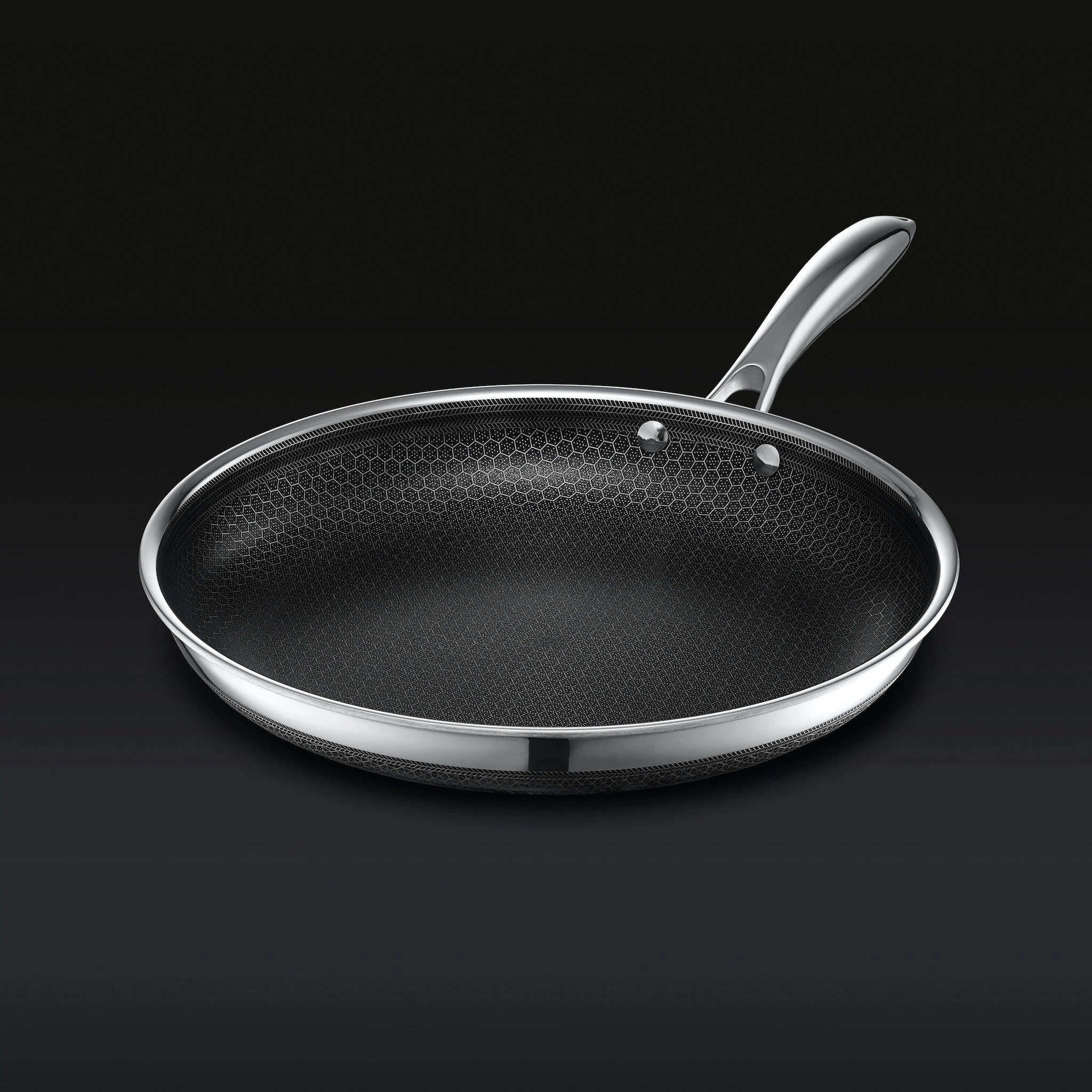 Hybrid Fry Pan with Lid, 12" - Image 3