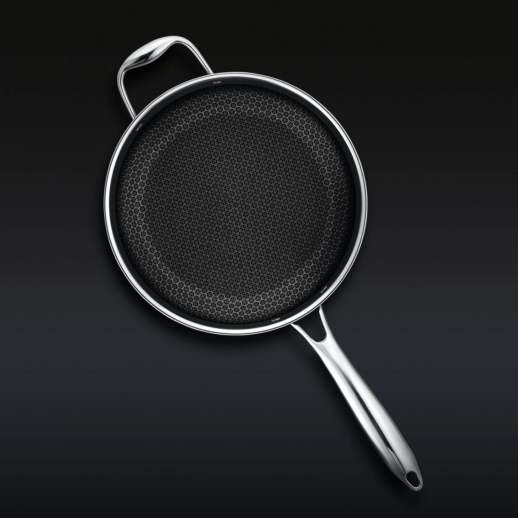 Hybrid Saucepan with Lid, 5-Qt - Image 5